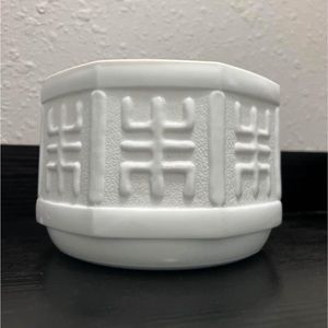 Vintage Large Asian Pagoda Milk Glass Planter